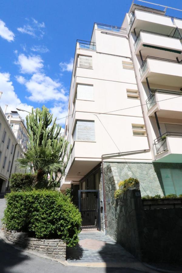 La Casa Del Sole Sanremo Apartment Luaran gambar